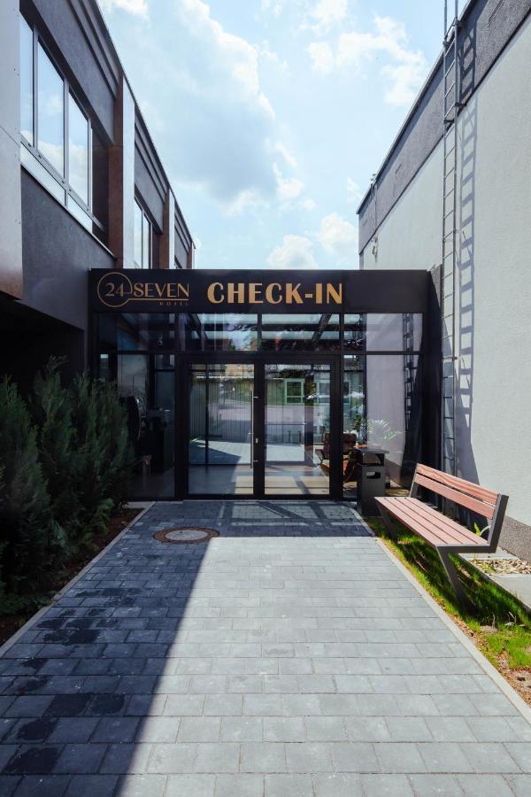 24Seven Hotel Schwabach Kültér fotó